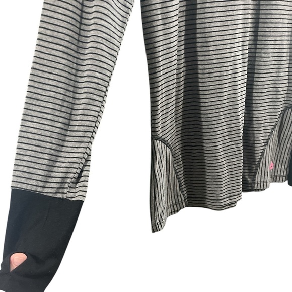 RBX Grey & Black Striped Long-Sleeve Exercise Top - Size Medium - Picture 2 of 6